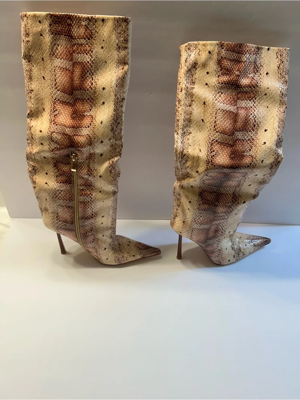 NWOT AZALEA WANG MADEYE NUDE SNAKE STILETTO BOOT